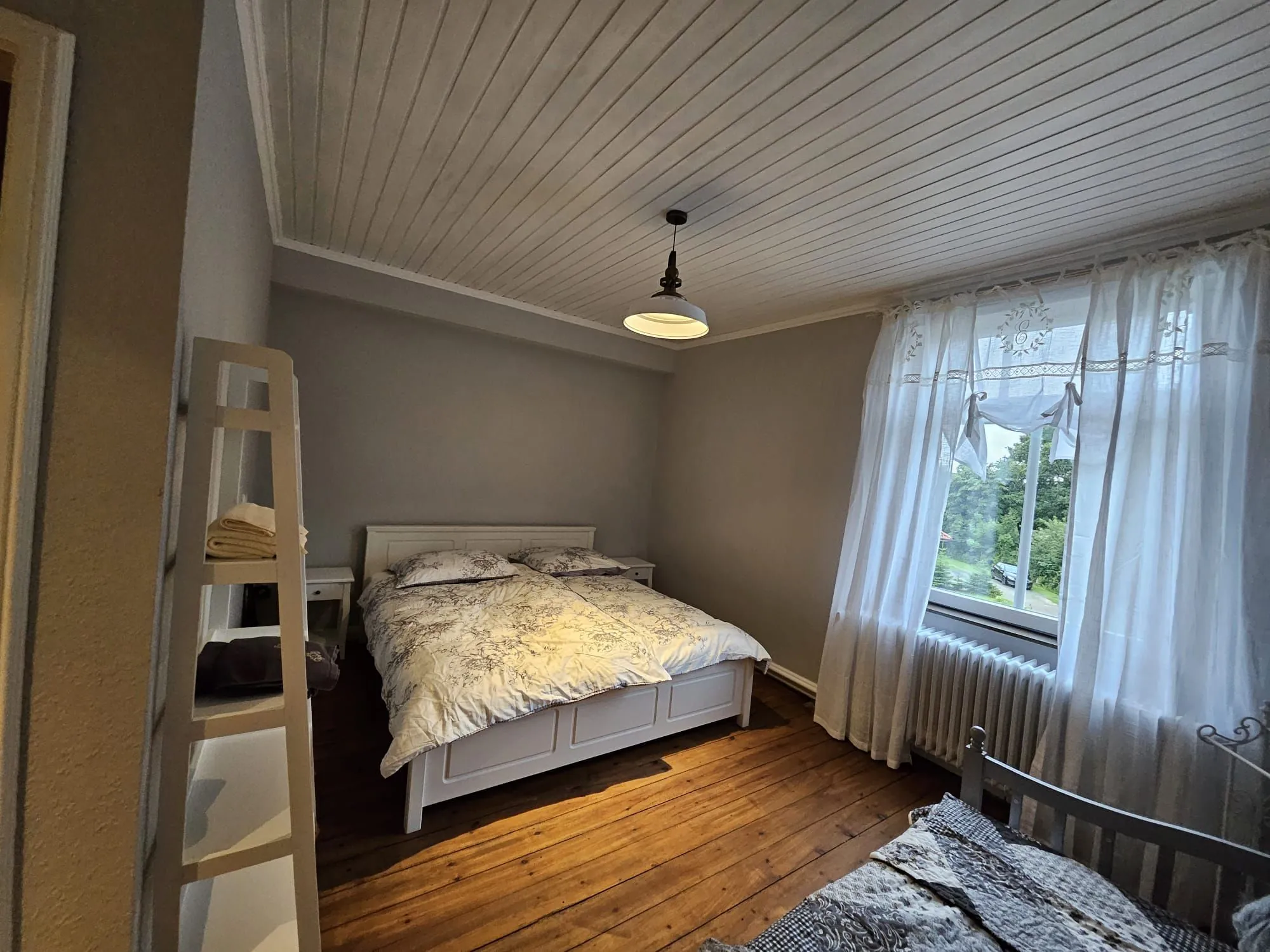 Schlafräume & Böden – Bild 6