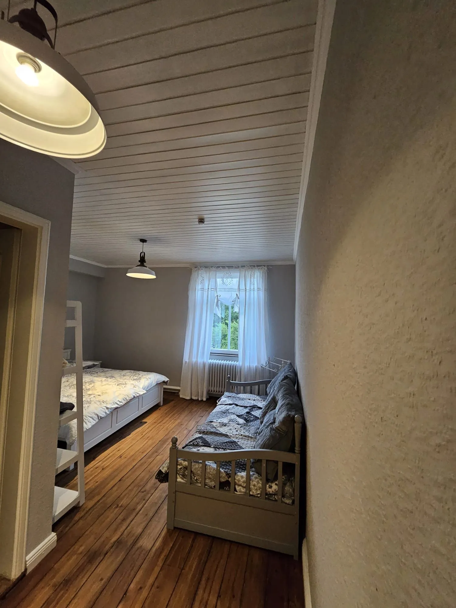 Schlafräume & Böden – Bild 7